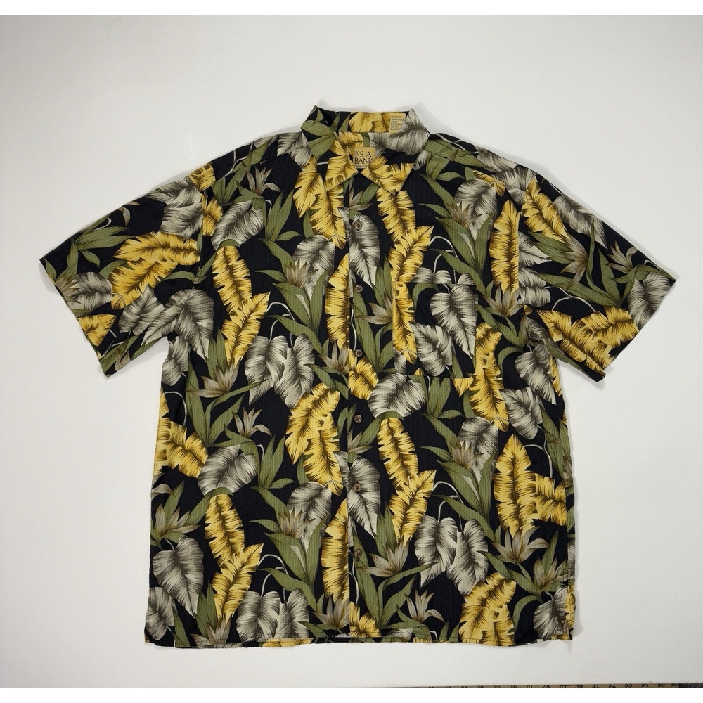 Jos A Bank Silk Hawaiian Shirt Men XL Floral Tropical Vacation Loop Collar Beach